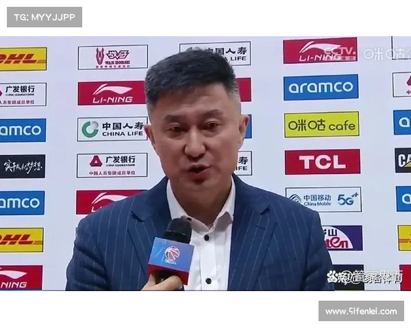 上海98:104新疆,一场关系到前四争夺的补赛! 上海98:104新疆,一场关系到前四争夺的补赛!