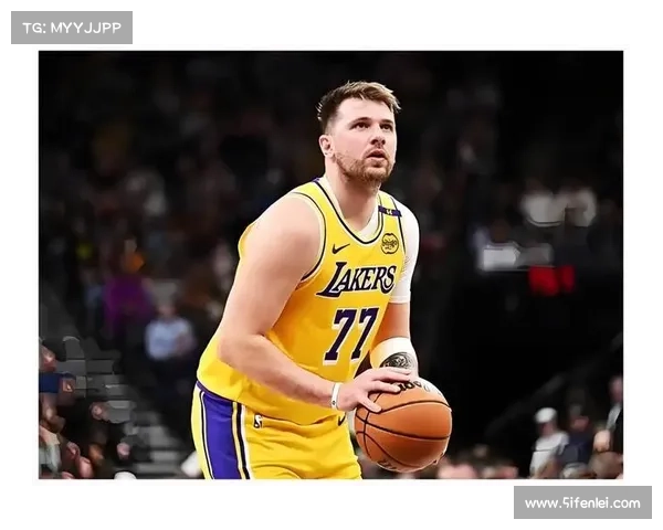 东契奇：对位多尔特是艰巨的任务，他是最好的防守球员之一